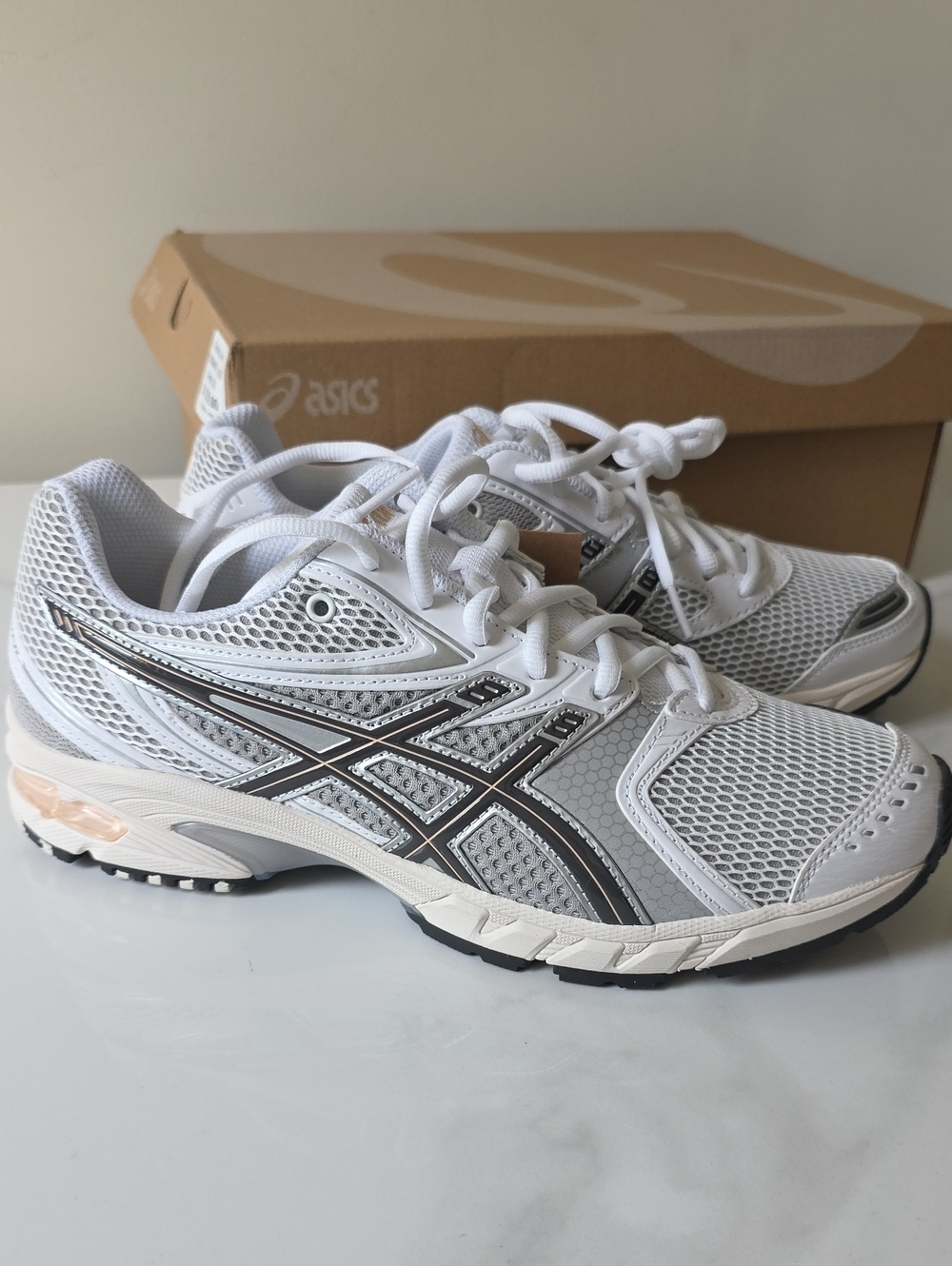 ASICS Women's Gel-DS Trainer 14 White & Honey Beige Mesh Running Sneakers